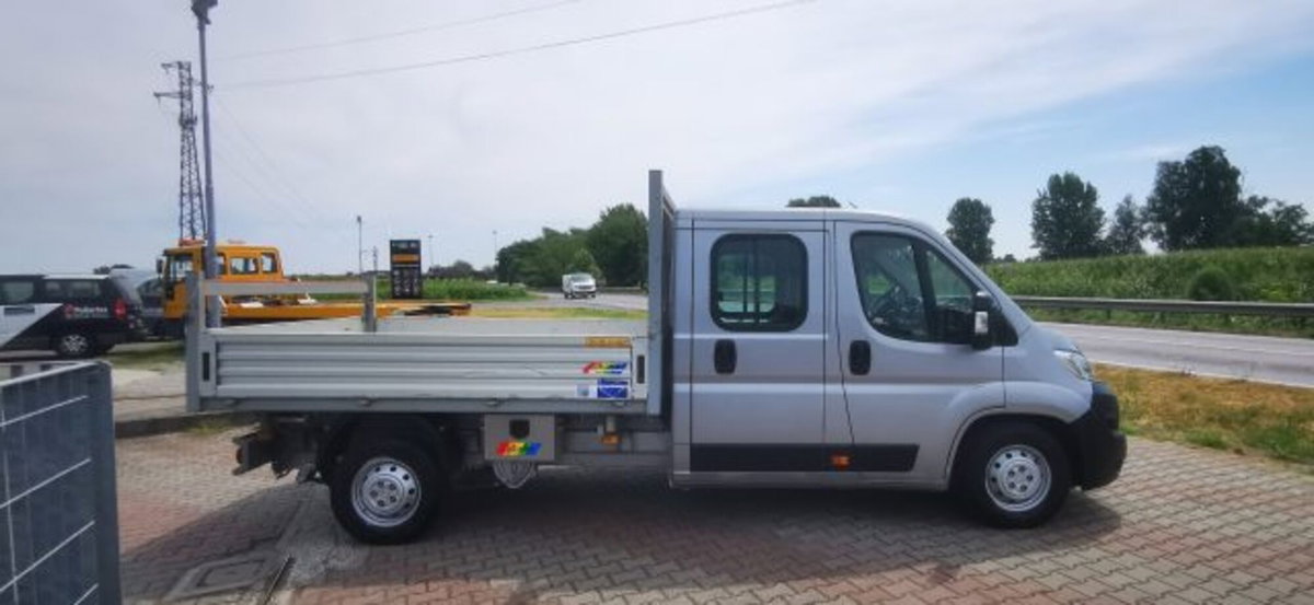 Citroen Jumper Telaio 35 BlueHDi 140 PM Cassonato Ribaltabile Trilaterale (10)