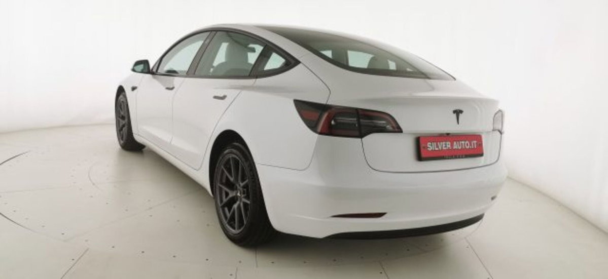 Tesla Model 3 Model 3 RWD (5)