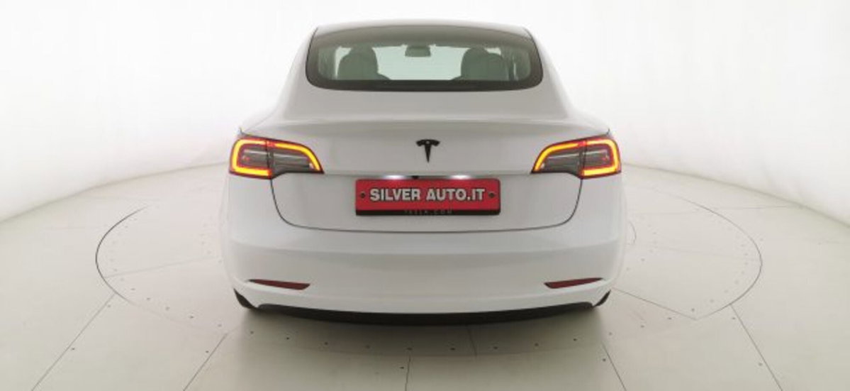 Tesla Model 3 Model 3 RWD (6)