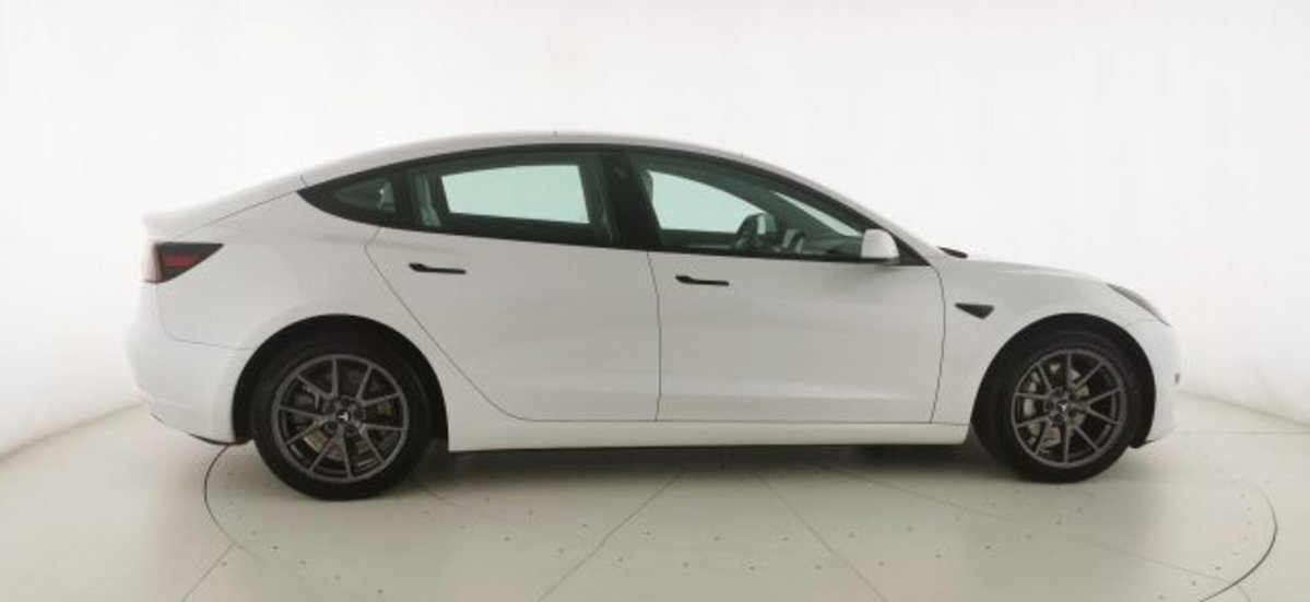 Tesla Model 3 Model 3 RWD (8)