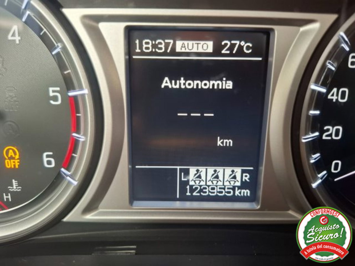 Suzuki Vitara 1.6 DDiS 4WD AllGrip V-Top (14)