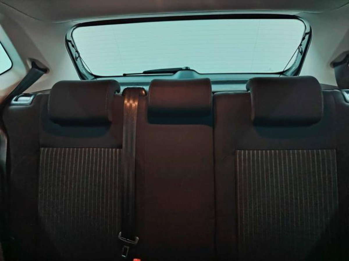 Volkswagen Polo 1.4 5 porte Comfortline (7)