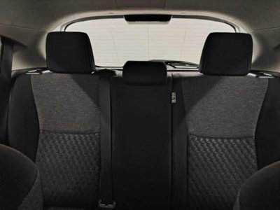Toyota Yaris 1.0 5 porte Trend (7)