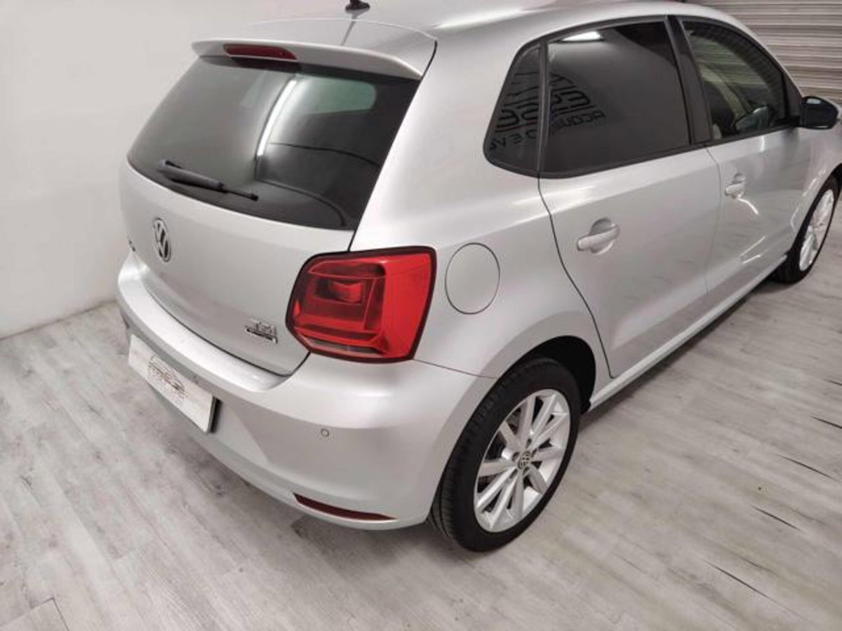 Volkswagen Polo 1.2 TSI DSG 5p. Highline BlueMotion Technology (4)