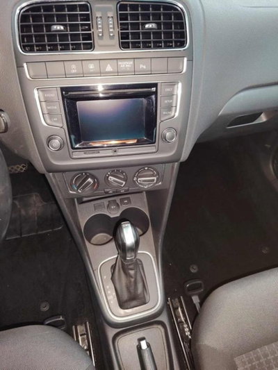 Volkswagen Polo 1.2 TSI DSG 5p. Highline BlueMotion Technology (7)