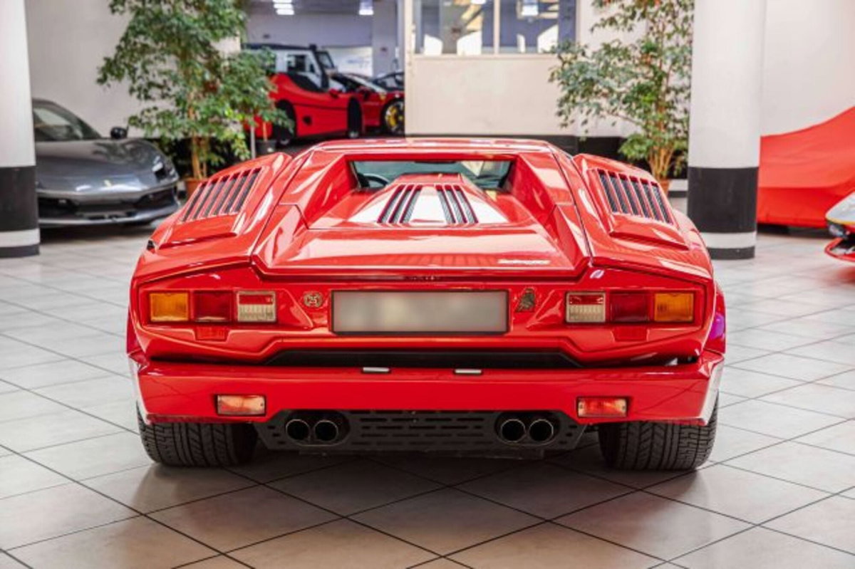 Lamborghini Countach 25° (6)