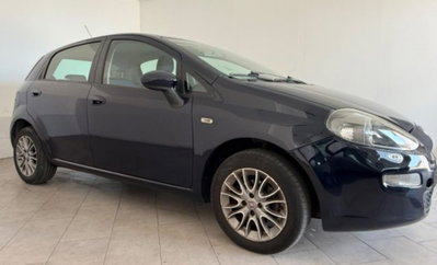 Fiat Punto 1.4 S&S 8V Dualogic 5 porte Racing (3)