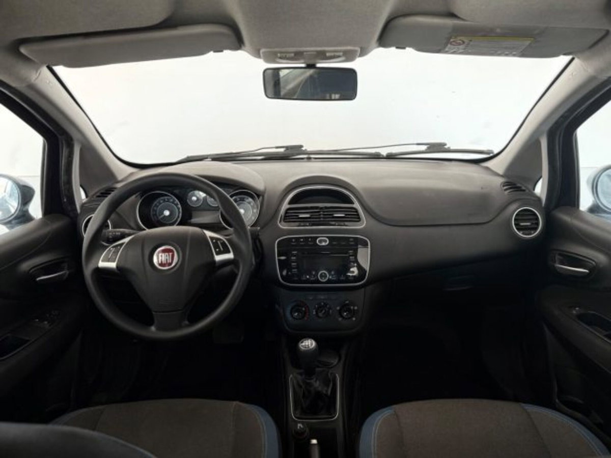 Fiat Punto 1.4 S&S 8V Dualogic 5 porte Racing (9)