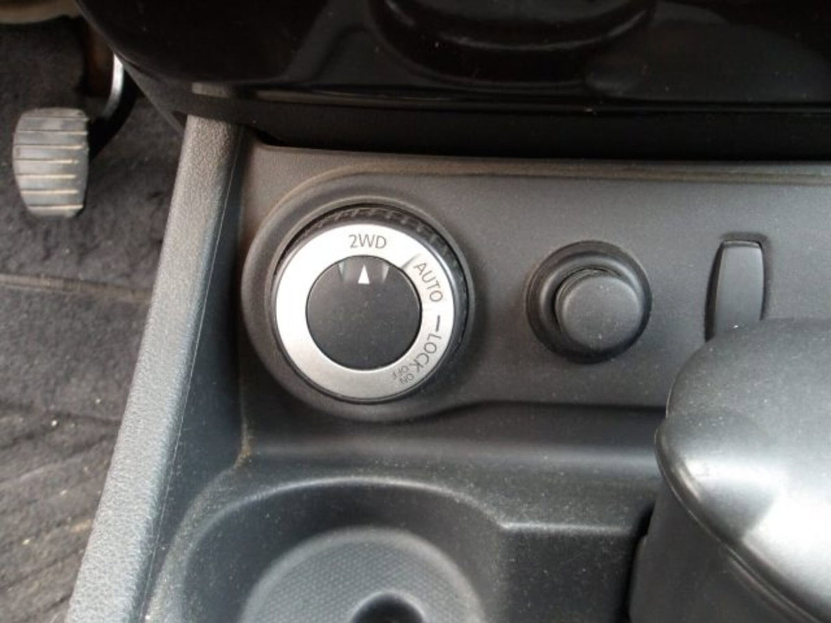 Dacia Duster 1.5 dCi 110CV 4x4 Ambiance (8)