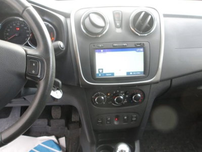 Dacia Sandero Stepway 0.9 TCe 90 CV Comfort (12)