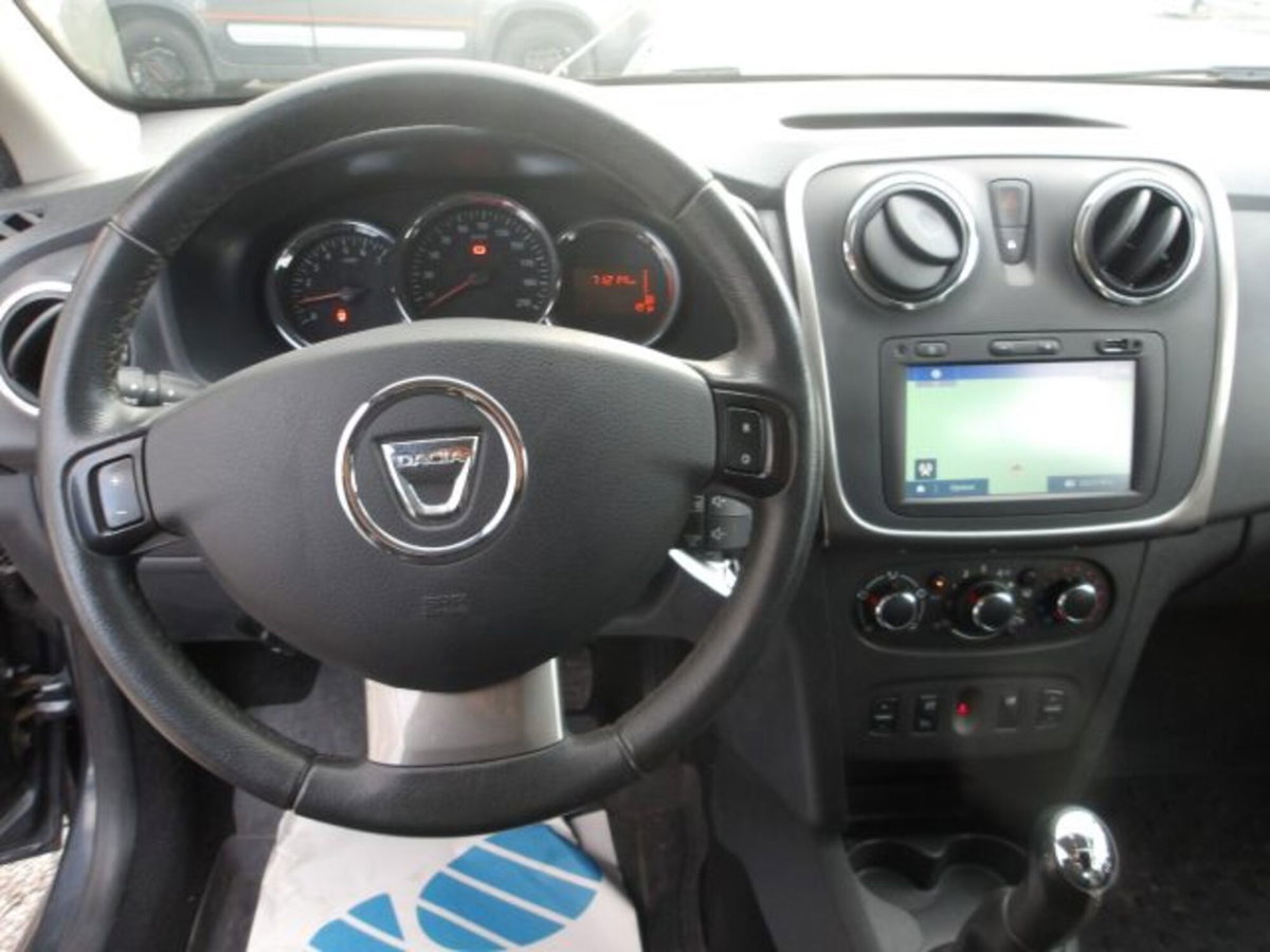 Dacia Sandero Stepway 0.9 TCe 90 CV Comfort (9)