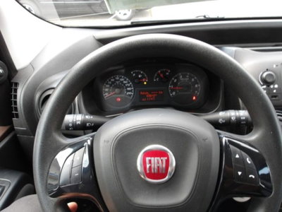 Fiat Qubo 1.4 8V 77 CV Lounge (14)