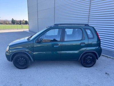 Suzuki Ignis 1.3i 16V cat 4WD GL (8)