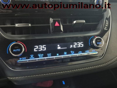 Toyota Corolla Touring Sports 1.8 Hybrid Business (17)