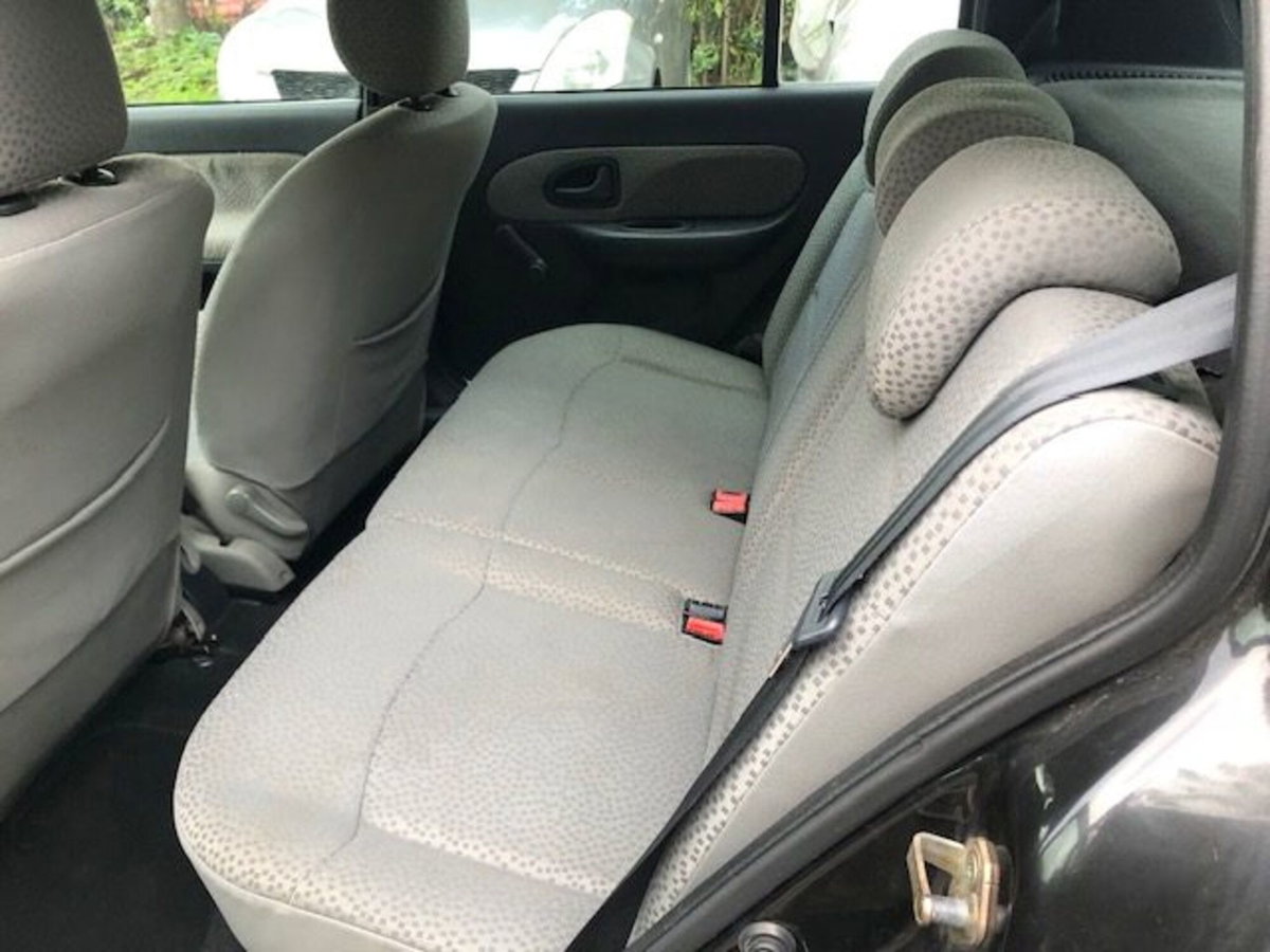 Renault Clio Storia 1.2 5 porte (10)