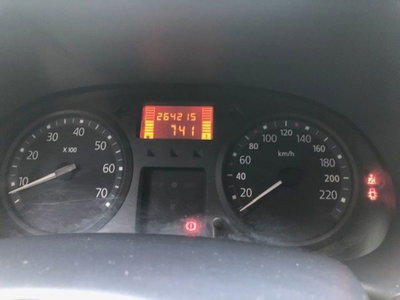Renault Clio Storia 1.2 5 porte (16)