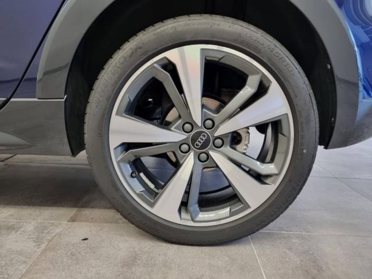 Audi A1 allstreet allstreet 30 TFSI S tronic Identity Contrast (15)