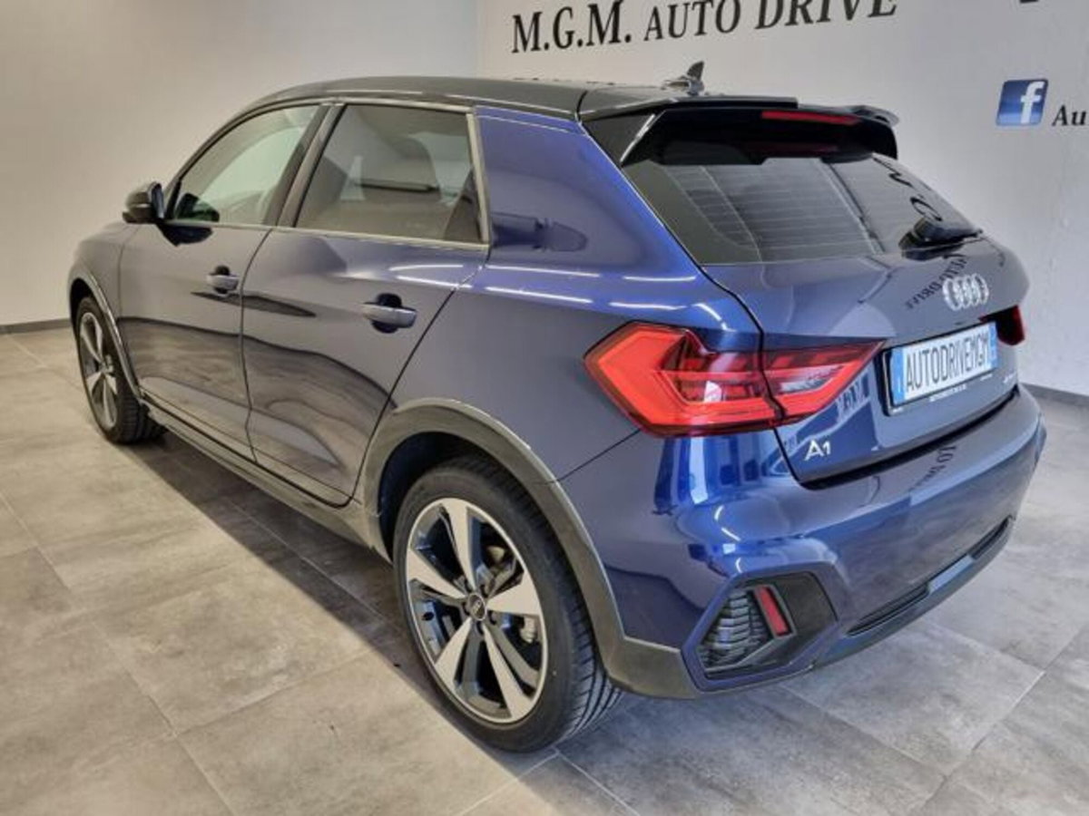 Audi A1 allstreet allstreet 30 TFSI S tronic Identity Contrast (16)