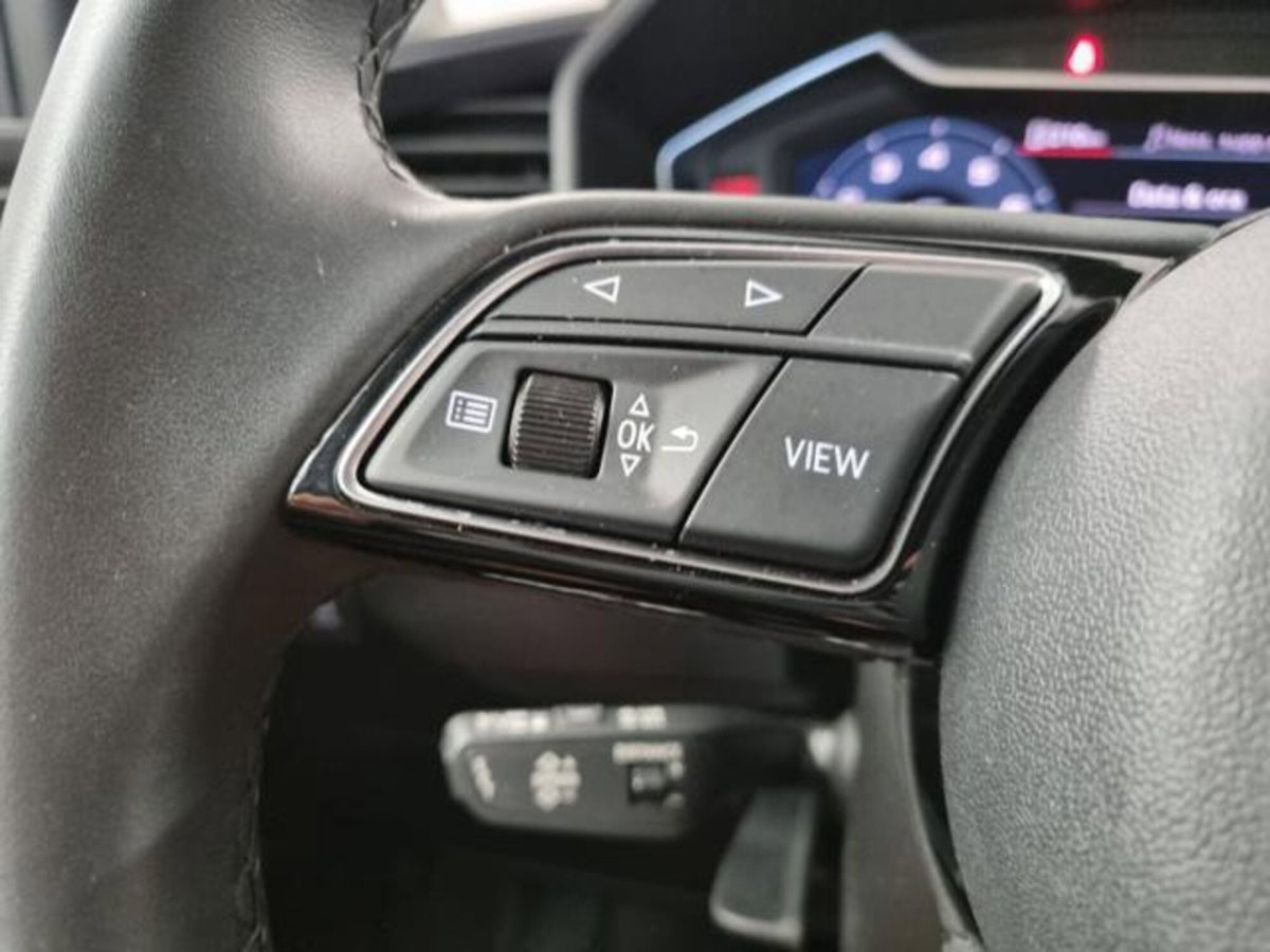 Audi A1 allstreet allstreet 30 TFSI S tronic Identity Contrast (19)