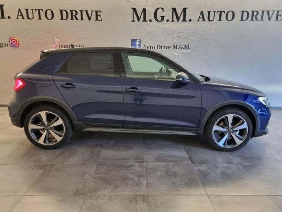 Audi A1 allstreet allstreet 30 TFSI S tronic Identity Contrast (4)