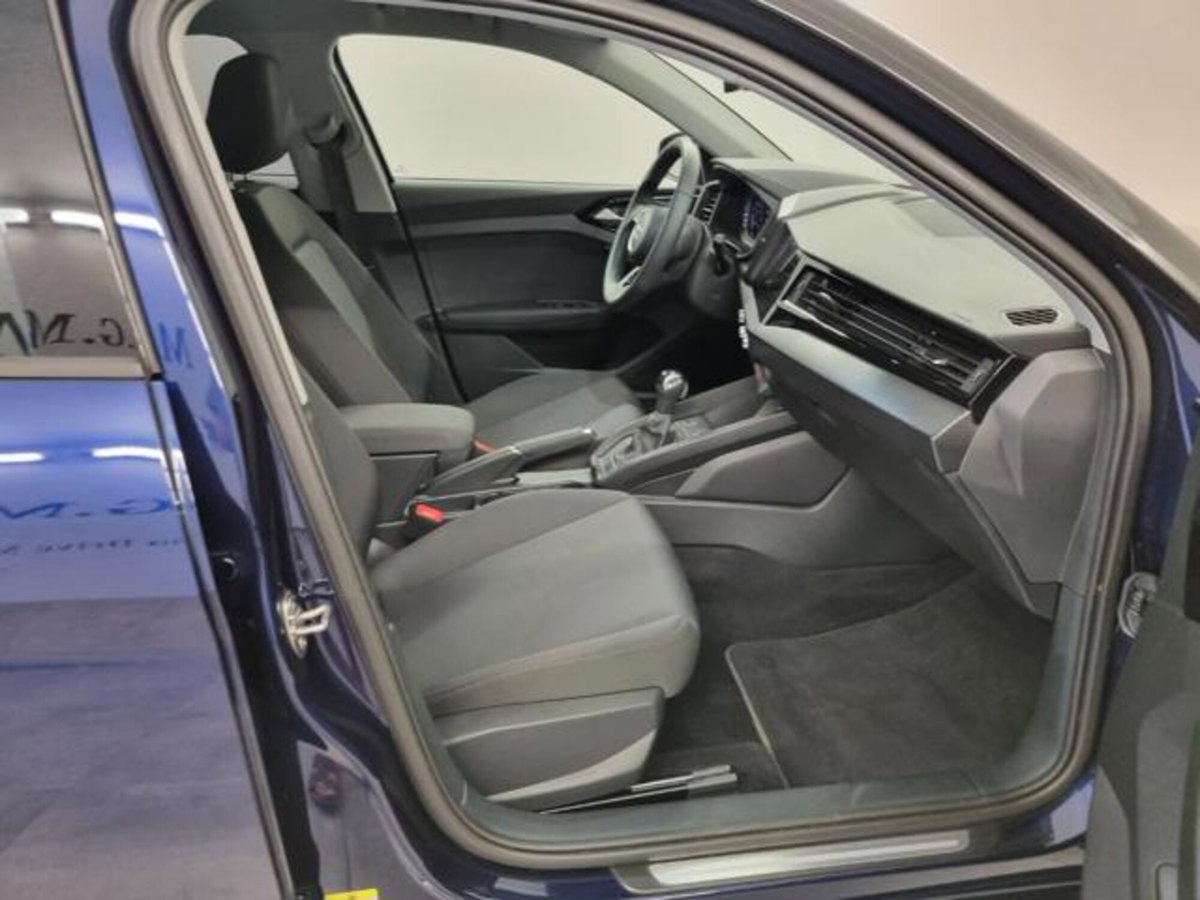 Audi A1 allstreet allstreet 30 TFSI S tronic Identity Contrast (9)