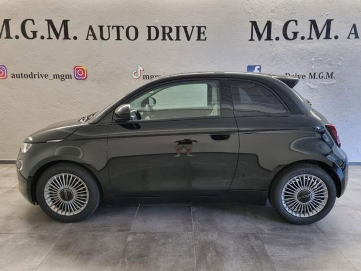Fiat 500 1.0 hybrid Icon (2)