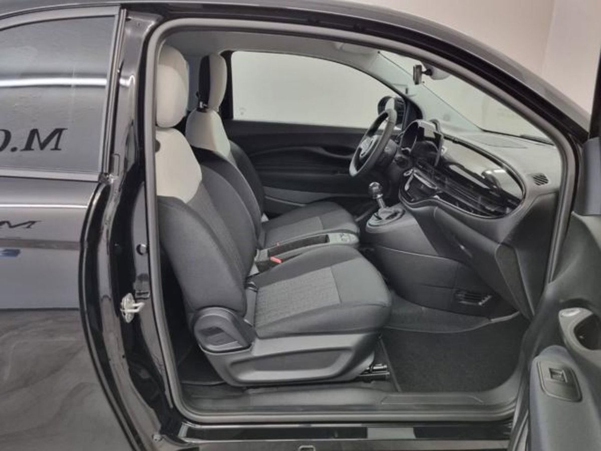 Fiat 500 1.0 hybrid Icon (9)
