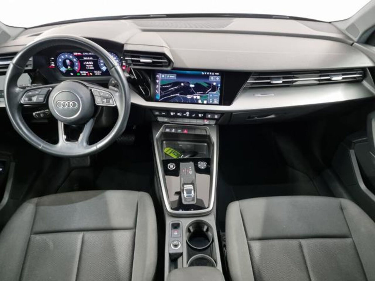 Audi A3 Sportback 40 TFSI e S tronic Business Advanced (8)