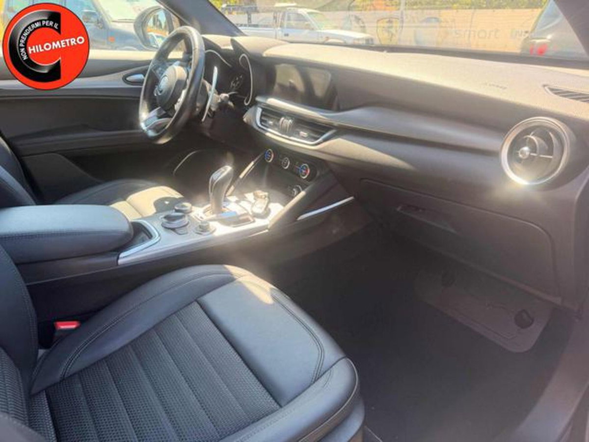 Alfa Romeo Stelvio Stelvio 2.2 Turbodiesel 190 CV AT8 Q4 Sprint (14)