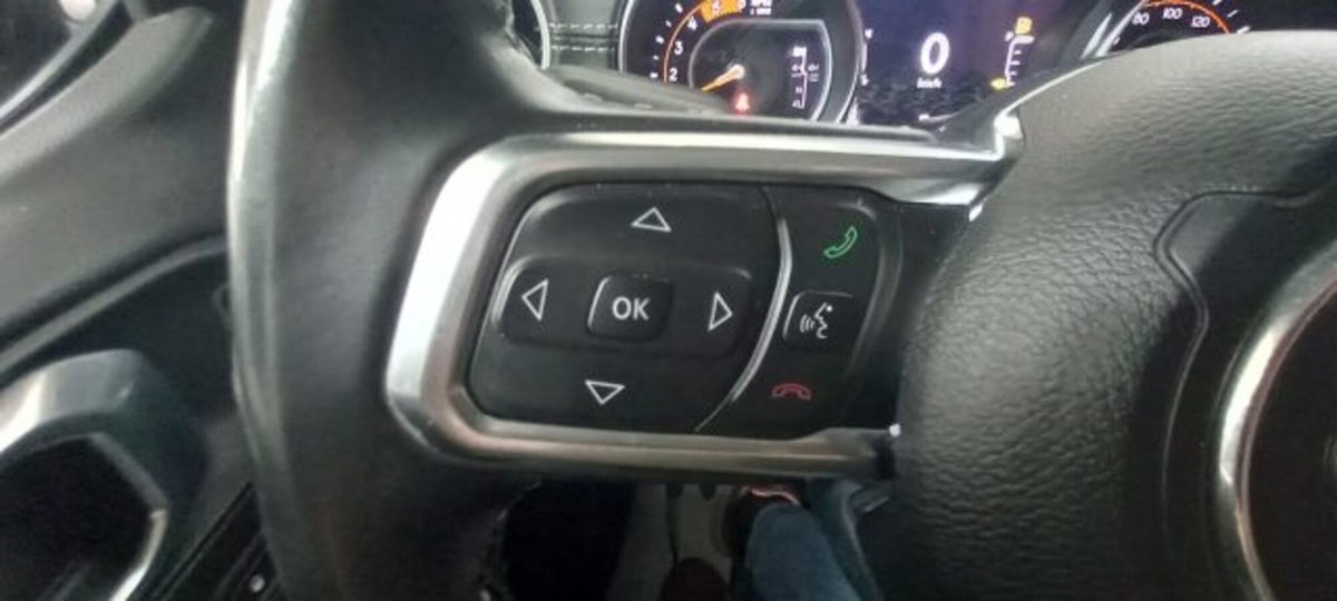 Jeep Gladiator 3.0 Diesel V6 Overland (14)