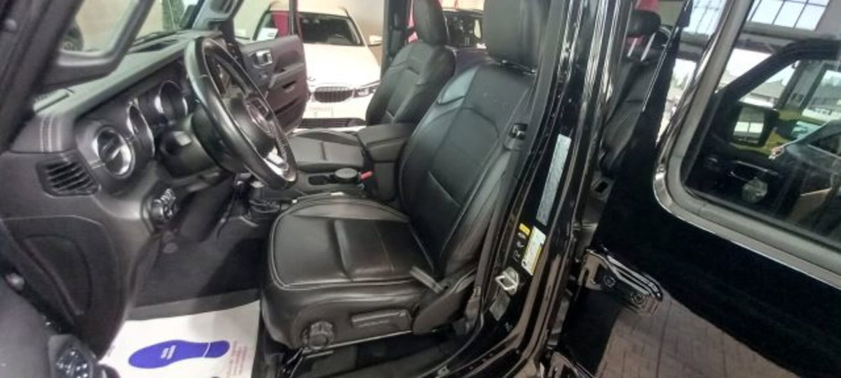 Jeep Gladiator 3.0 Diesel V6 Overland (6)