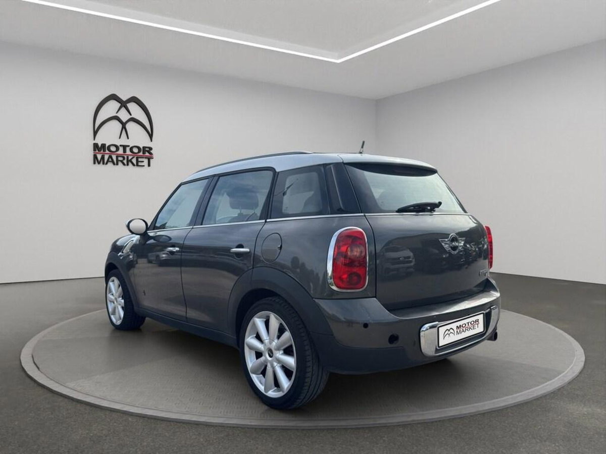 MINI Mini Countryman 2.0 Cooper D Countryman ALL4 Automatica (8)