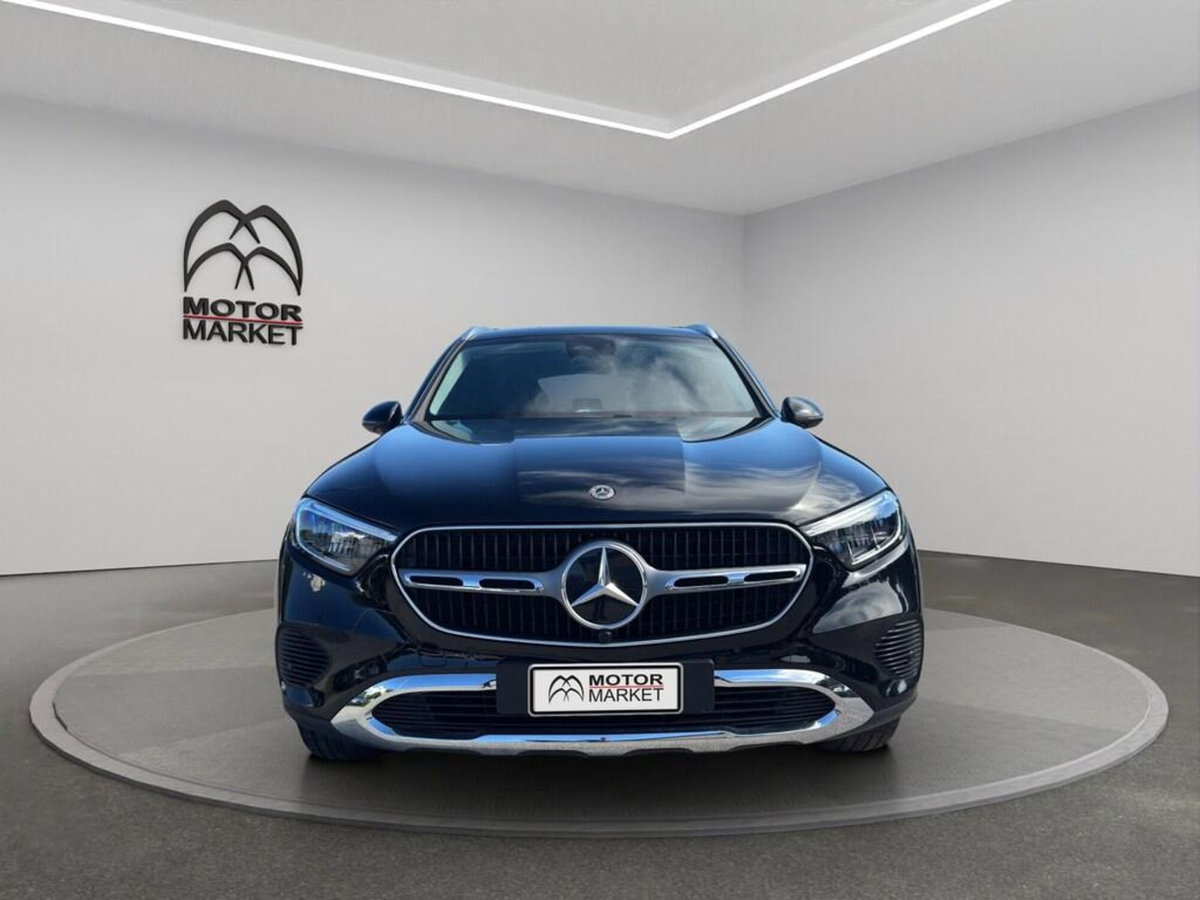 Mercedes-Benz GLC Coupé 200 d Advanced 4matic auto (2)