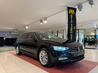 Volkswagen Passat 2.0 tdi scr R-Line 150cv dsg usata