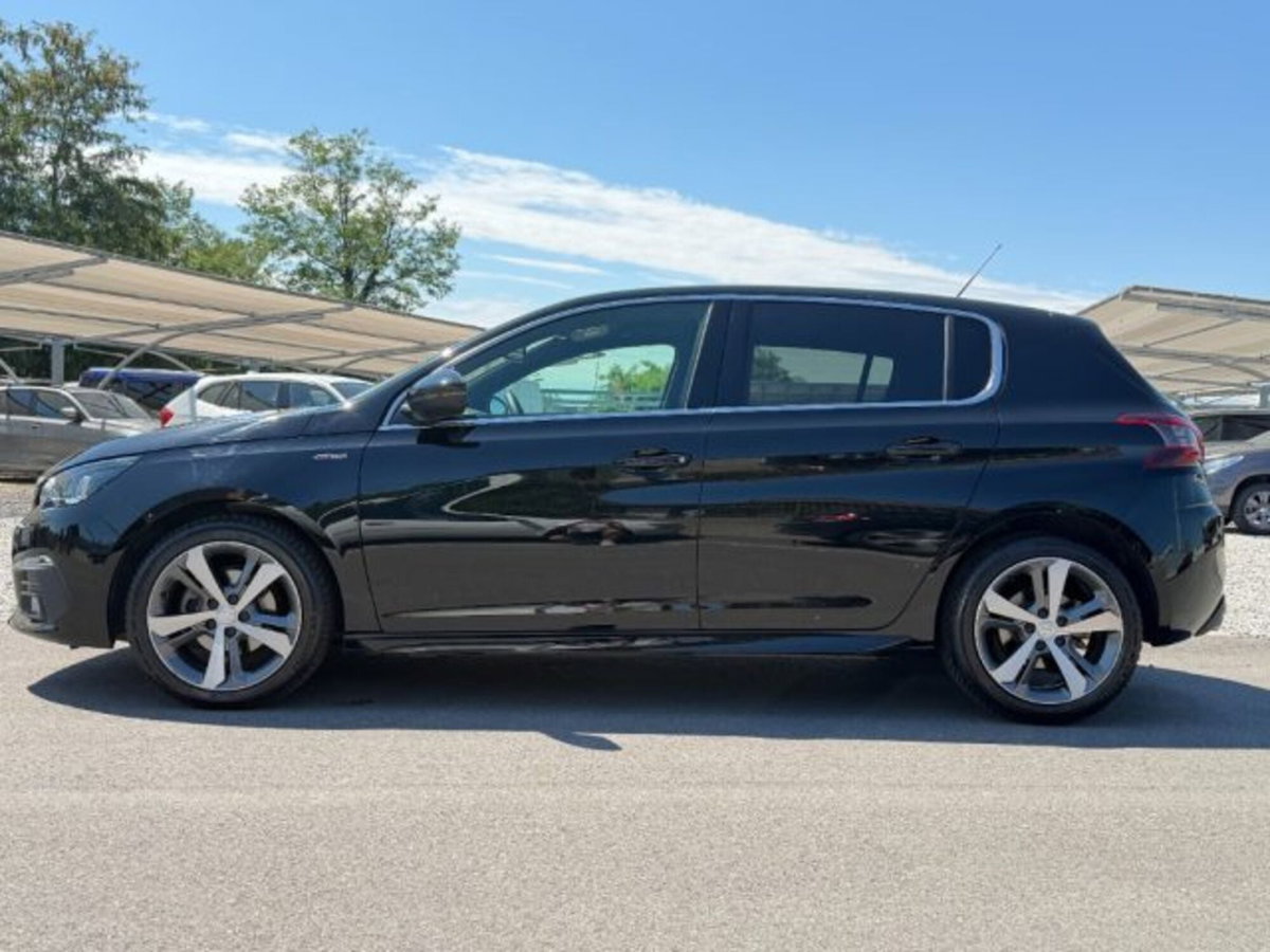 Peugeot 308 PureTech Turbo 130 S&S EAT8 GT Line (4)