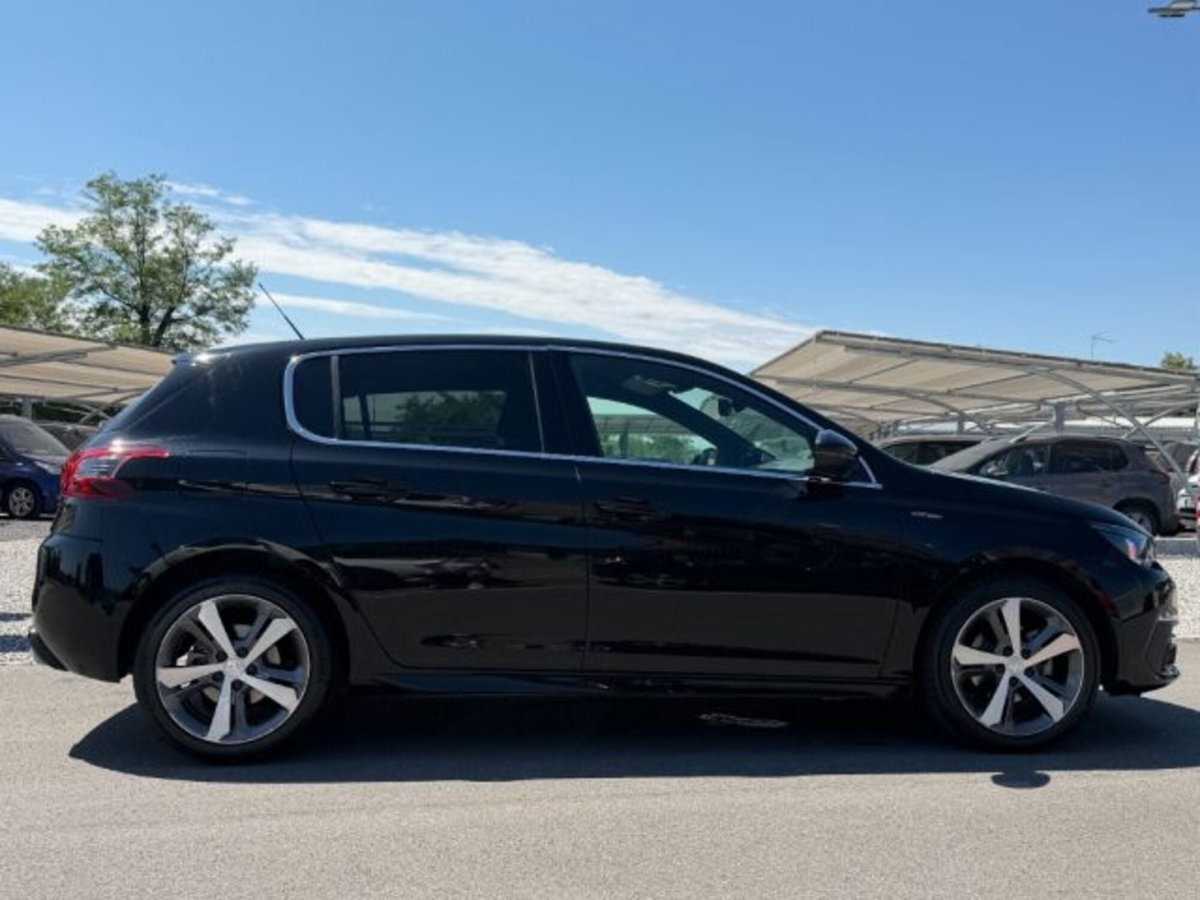 Peugeot 308 PureTech Turbo 130 S&S EAT8 GT Line (7)