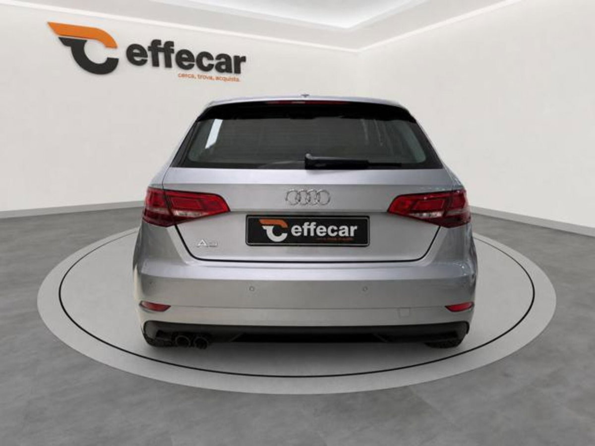 Audi A3 Sportback 35 TDI S tronic Business (5)