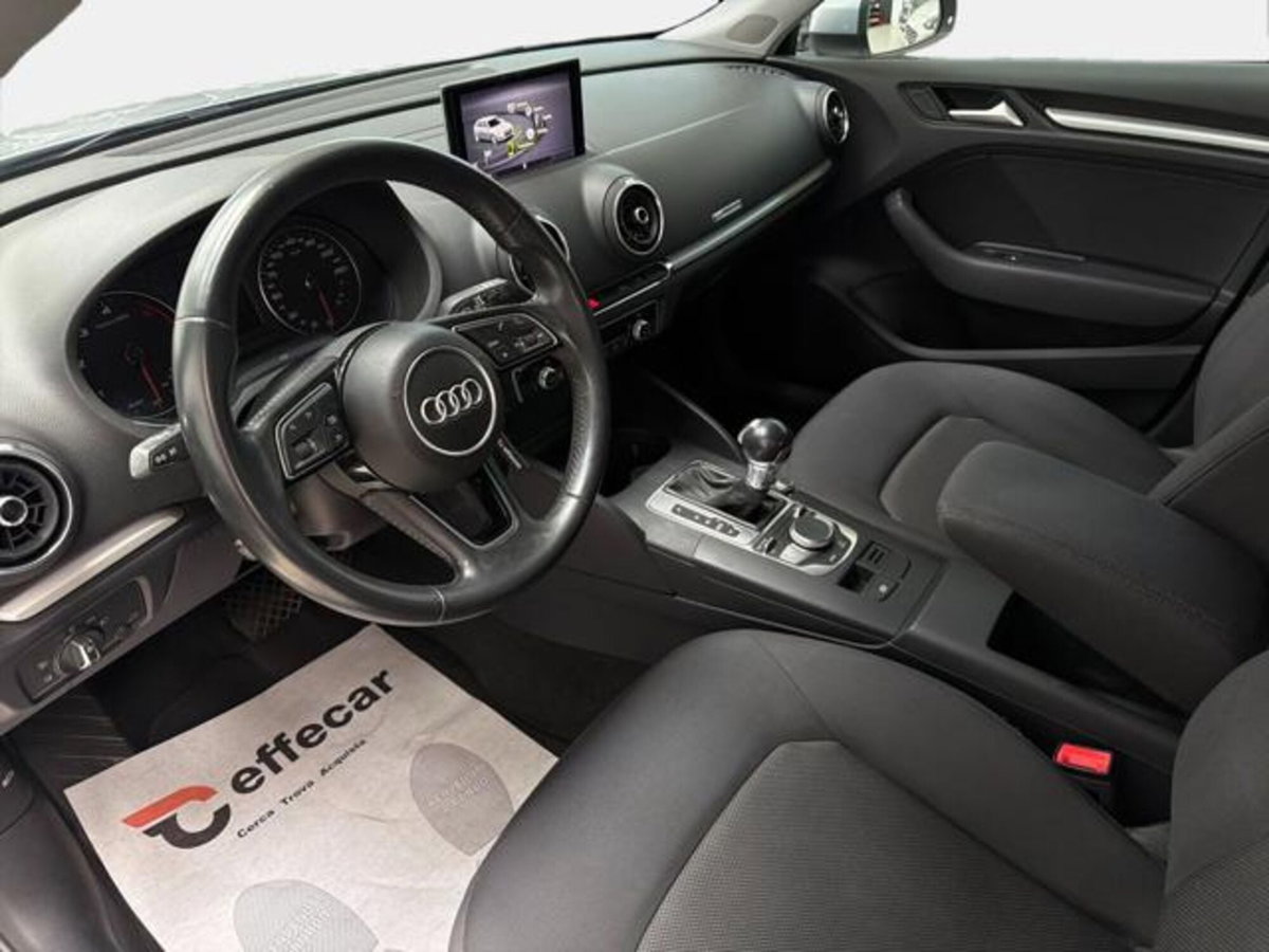 Audi A3 Sportback 35 TDI S tronic Business (7)