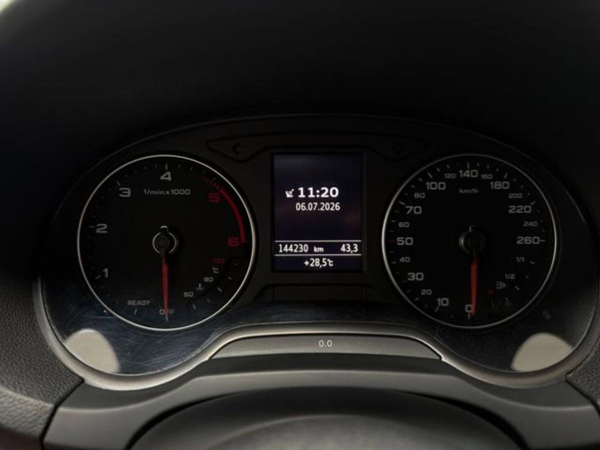 Audi A3 Sportback 35 TDI S tronic Business (9)