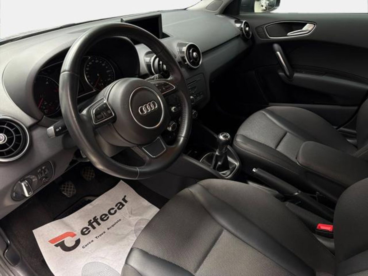 Audi A1 Sportback 2.0 TDI Ambition (7)