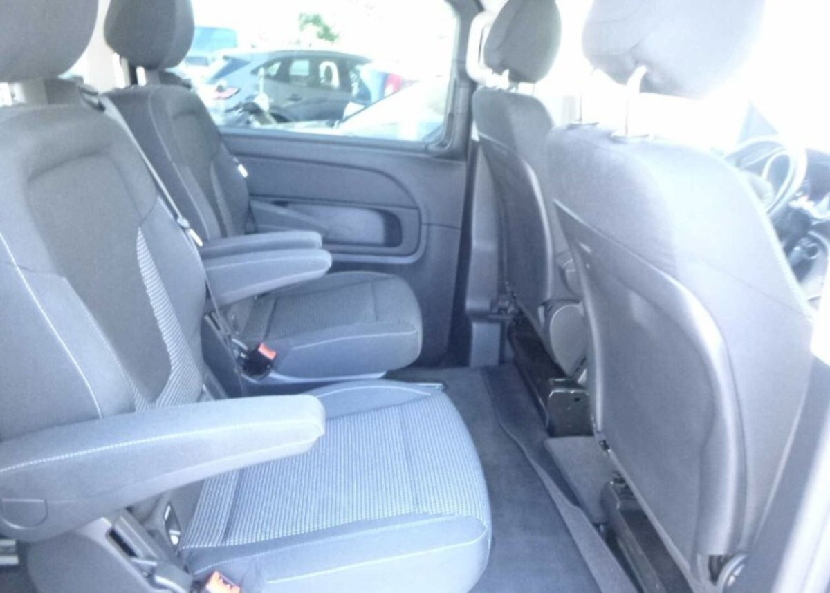 Mercedes-Benz Classe V 220 d Automatic 4Matic Executive Compact (10)