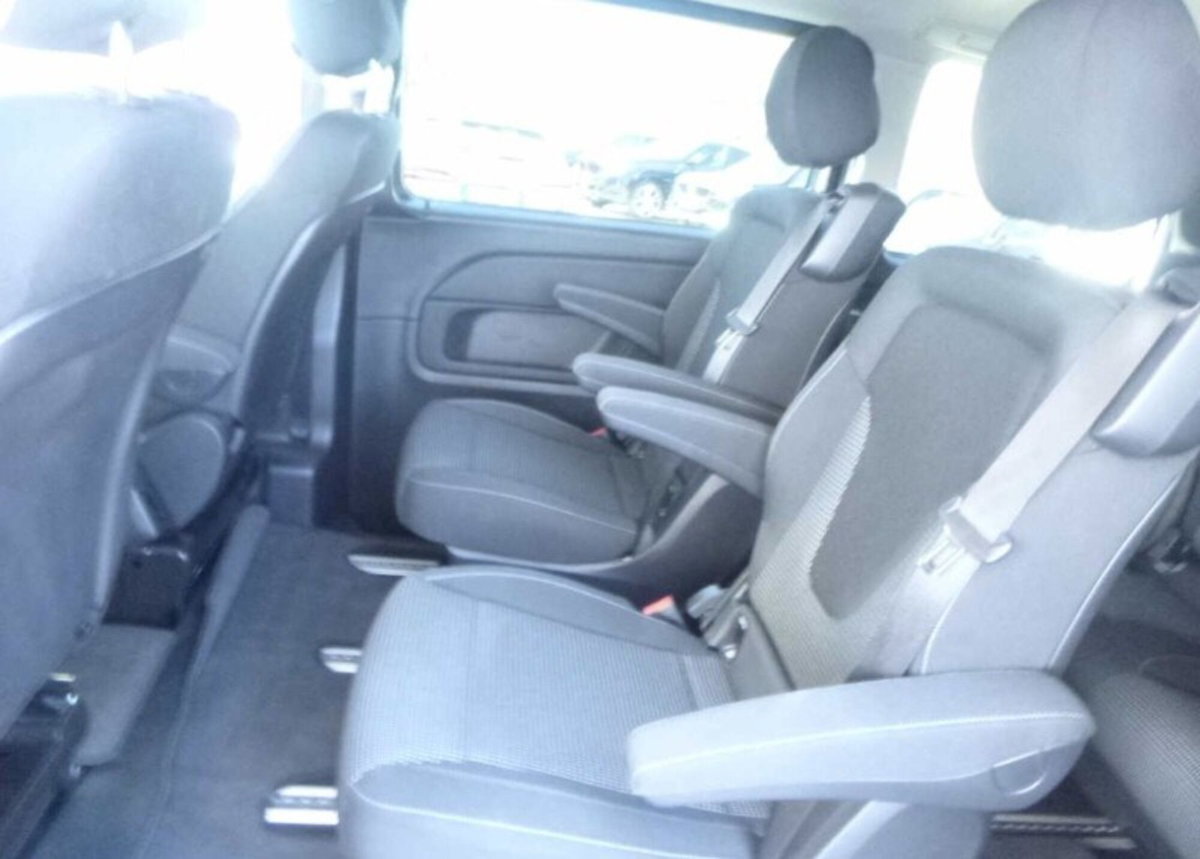Mercedes-Benz Classe V 220 d Automatic 4Matic Executive Compact (11)