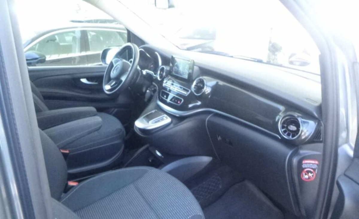 Mercedes-Benz Classe V 220 d Automatic 4Matic Executive Compact (9)