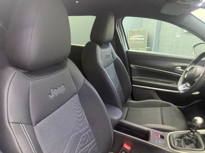 Jeep Avenger 1.2 turbo Summit fwd 100cv (9)