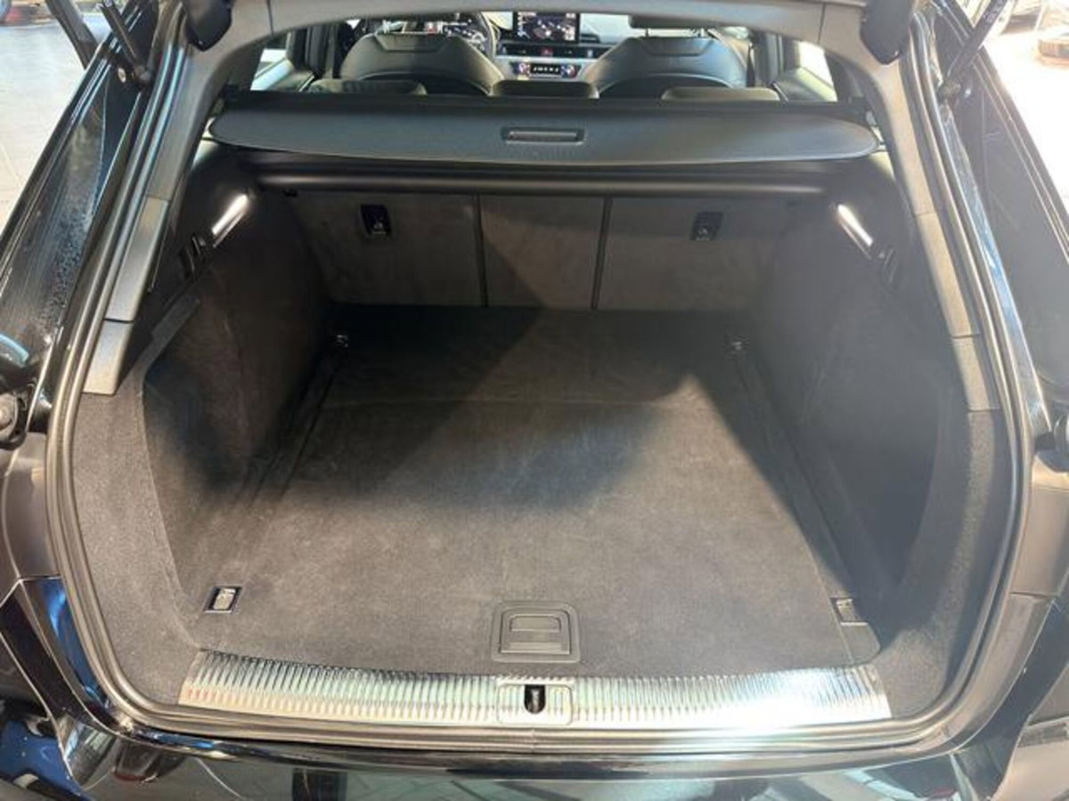 Audi A4 Avant 35 2.0 tdi mhev Business Advanced 163cv s-tronic (11)