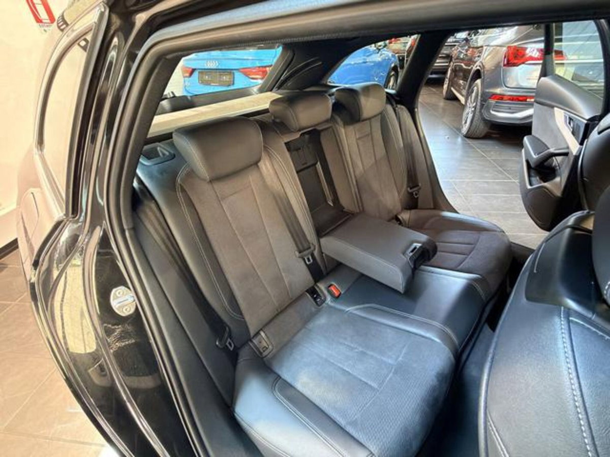 Audi A4 Avant 35 2.0 tdi mhev Business Advanced 163cv s-tronic (19)