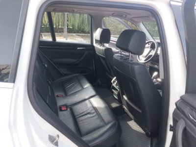 BMW X3 xDrive30dA 258CV Business Advantage Aut. (19)