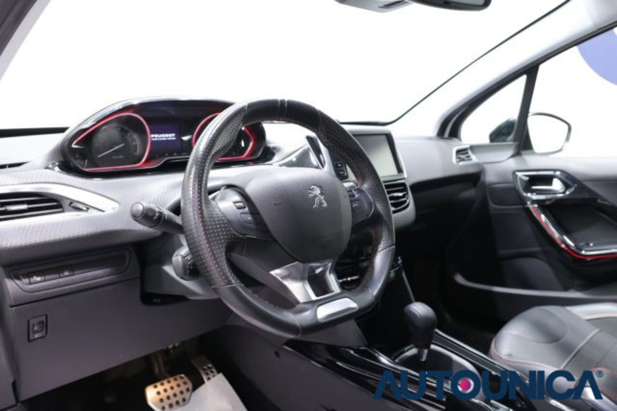 Peugeot 2008 Turbo 110 EAT6 S&S GT Line (5)