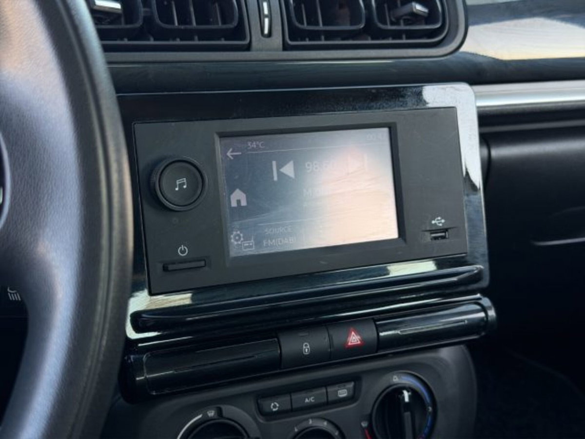 Citroen C3 BlueHDi 100 S&S Business Combi (13)