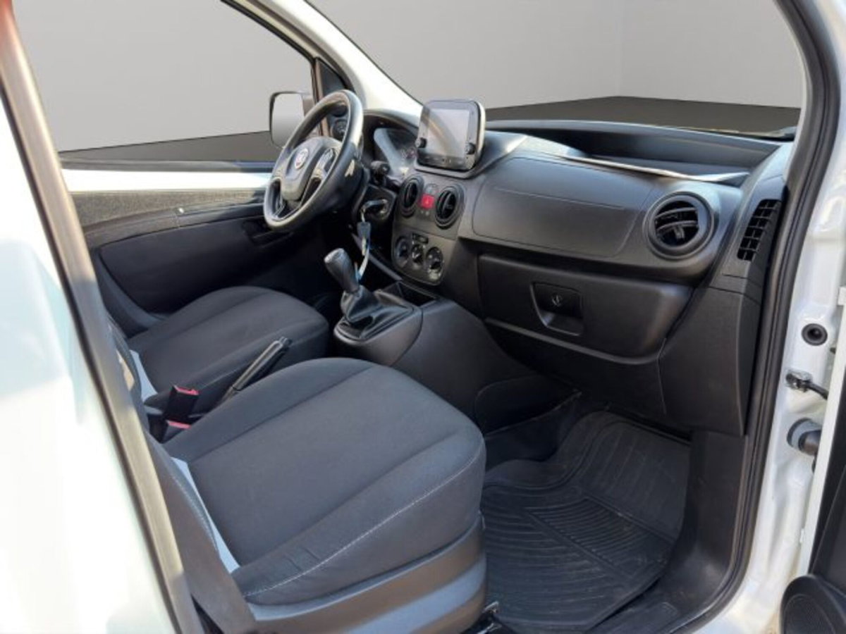 Fiat Fiorino Furgone cargo 1.3 mjt 95cv (9)